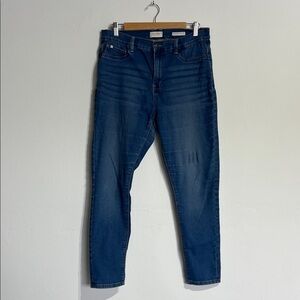 Classic Blue Skinny Jeans for Women